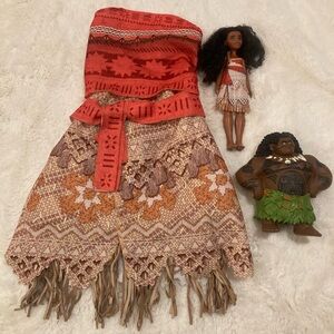 Disney Moana Dress and Moana/Maui Doll Lot Dress Size 4-6x Holiday Gift Dress Up